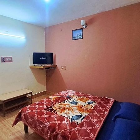 Sona Holidays Inn Кодайканал Экстерьер фото
