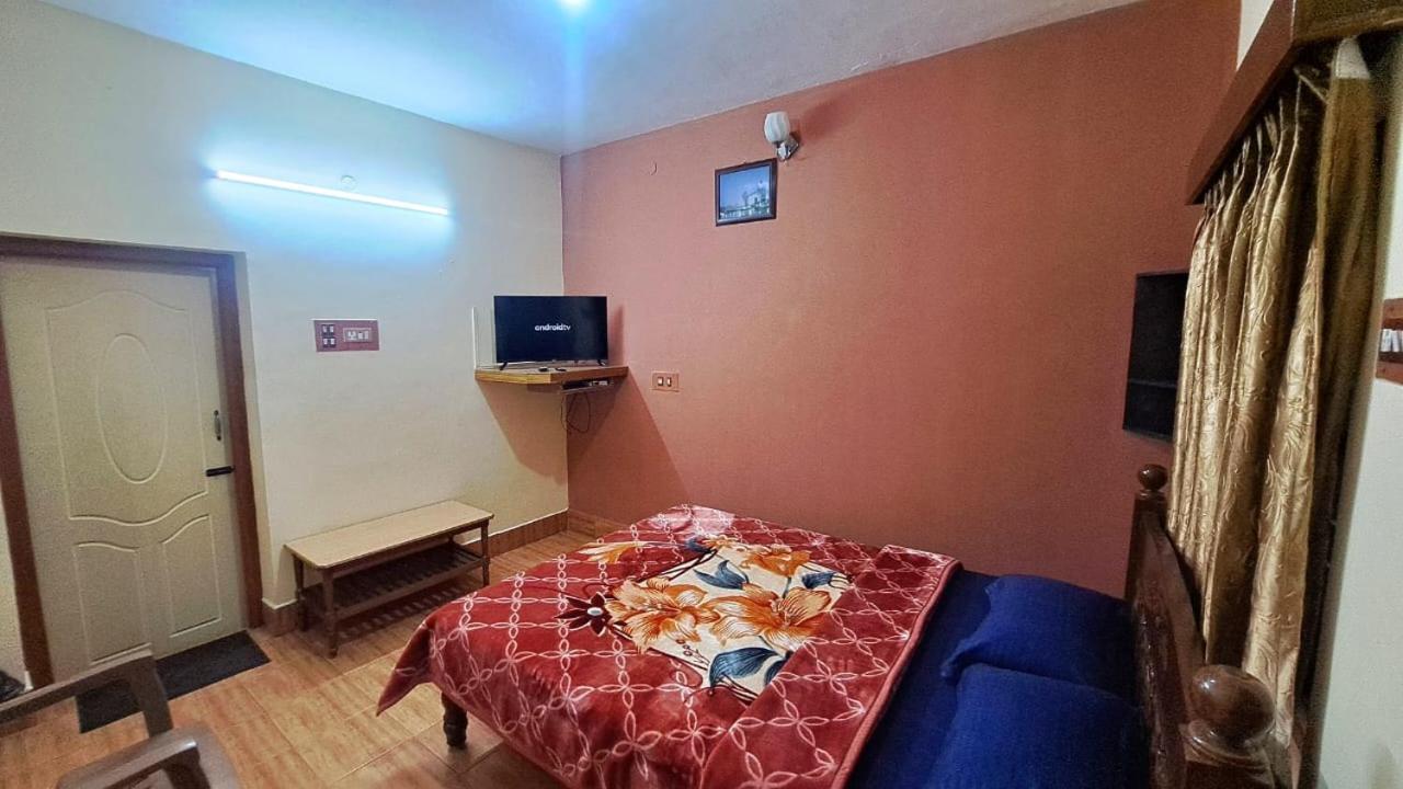 Sona Holidays Inn Кодайканал Экстерьер фото